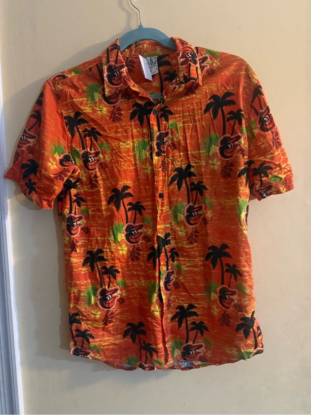 The Baltimore Orioles Men's Hawaiian SGA Short-Sleeve Button-Up Shirt, M